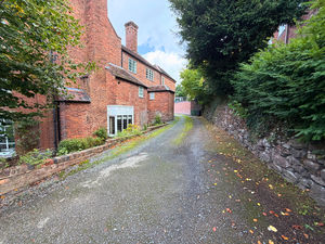 Photo 2- click for photo gallery
